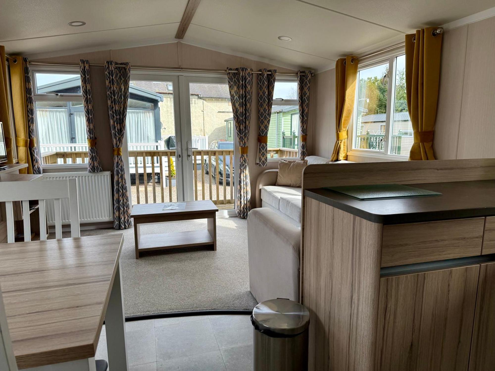 The Salmon Van - Beautiful, Luxury Static Caravan Aberlour Exteriör bild