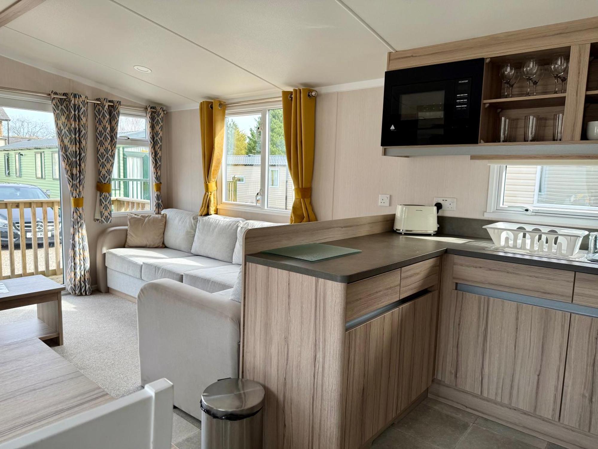 The Salmon Van - Beautiful, Luxury Static Caravan Aberlour Exteriör bild